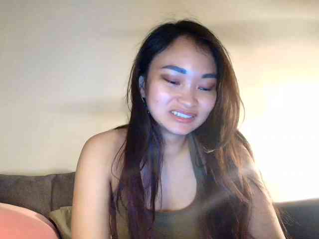 RozyElle webcam