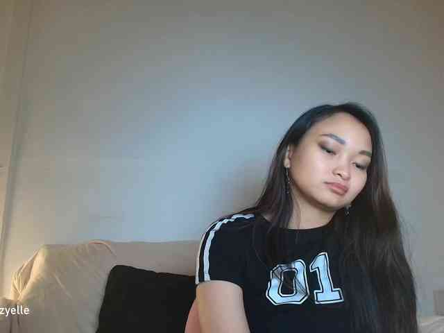 RozyElle webcam