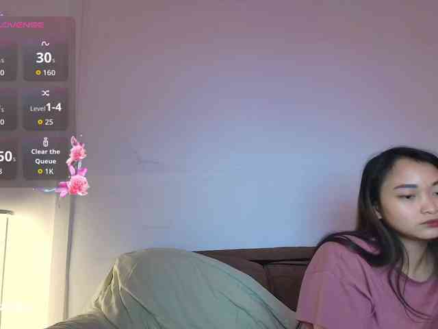 RozyElle webcam