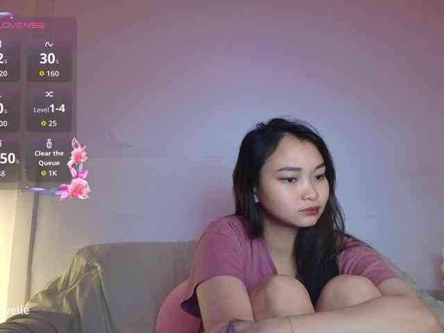 RozyElle webcam