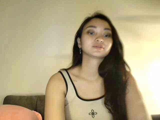 RozyElle webcam