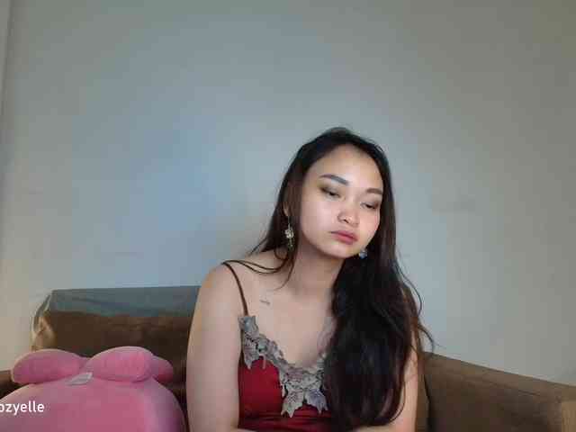 RozyElle webcam
