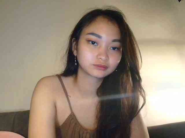 RozyElle webcam