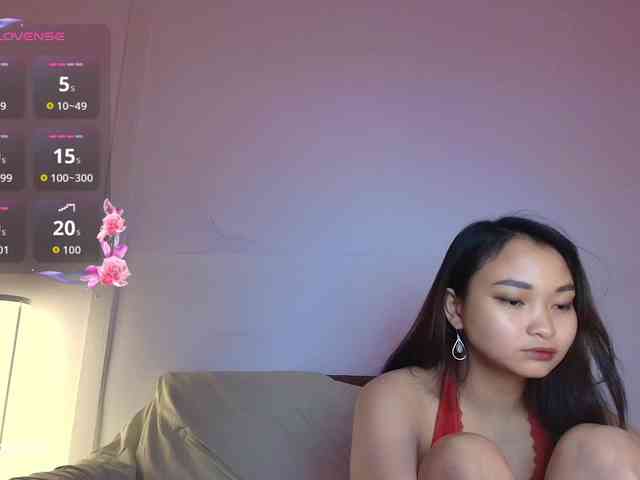 RozyElle webcam