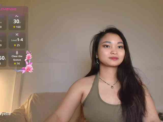 RozyElle webcam