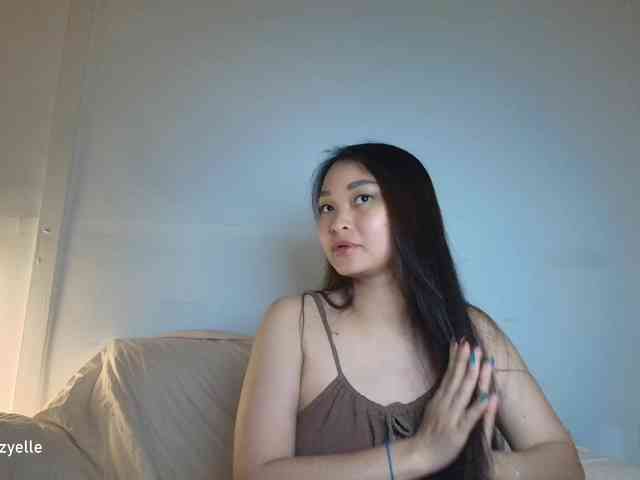 RozyElle webcam