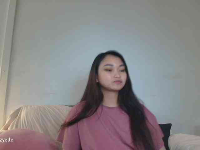 RozyElle webcam