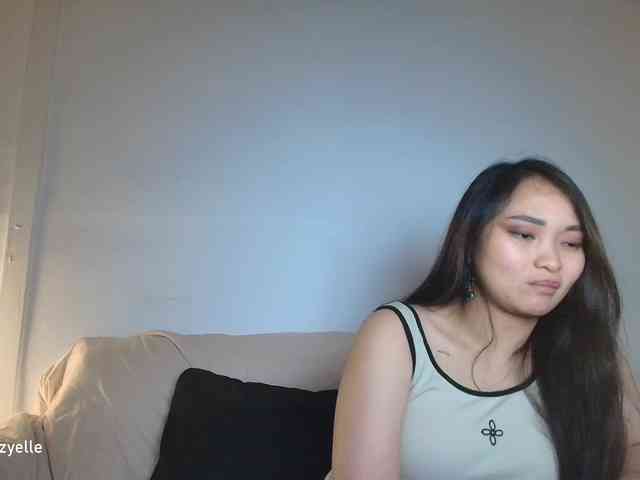 RozyElle webcam