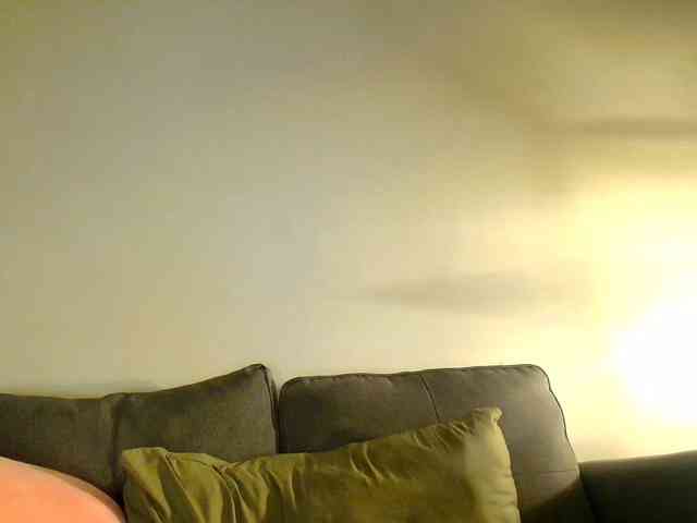 RozyElle webcam