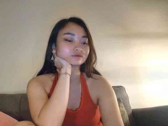 RozyElle webcam