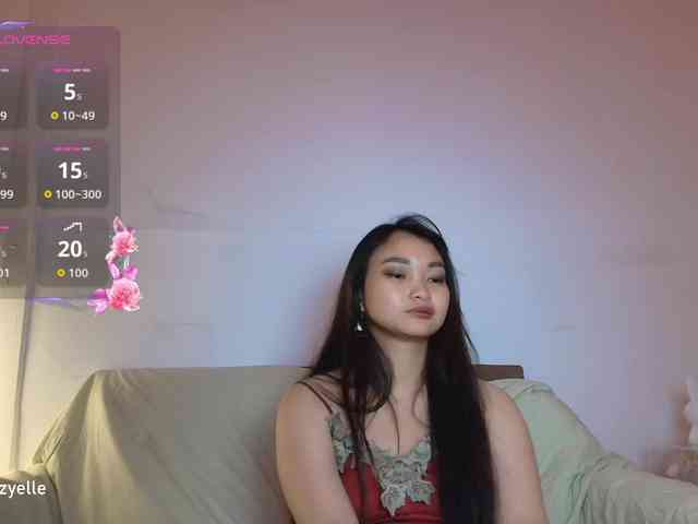 RozyElle webcam