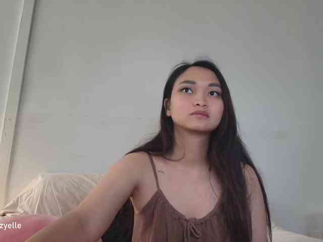 RozyElle webcam