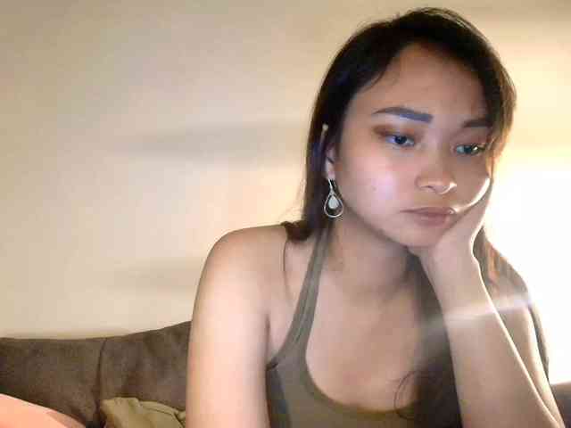 RozyElle webcam