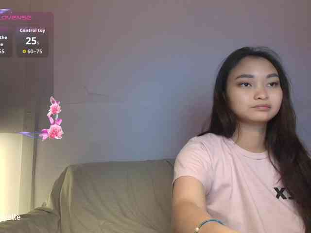 RozyElle webcam