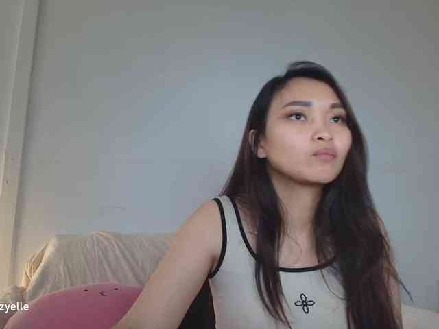 RozyElle webcam