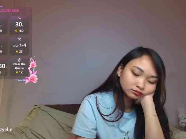 RozyElle webcam