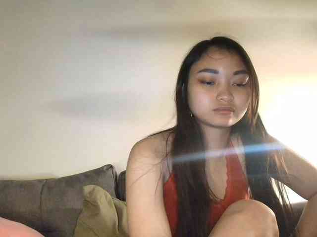 RozyElle webcam