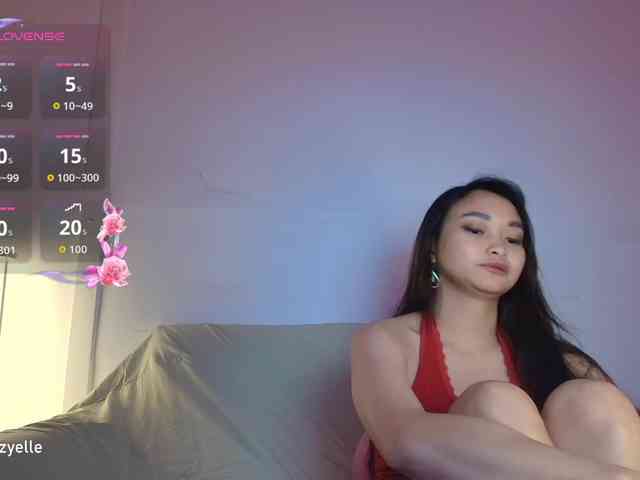 RozyElle webcam