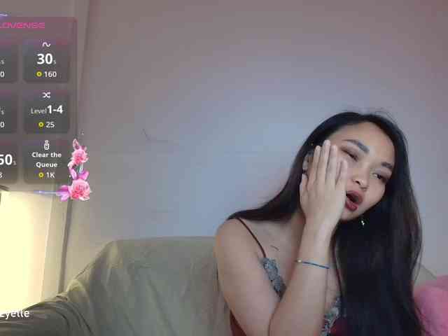 RozyElle webcam