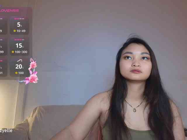 RozyElle webcam