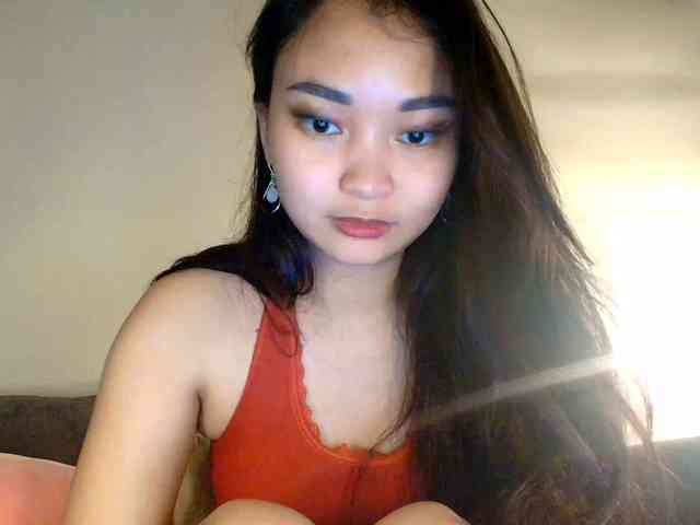 RozyElle webcam