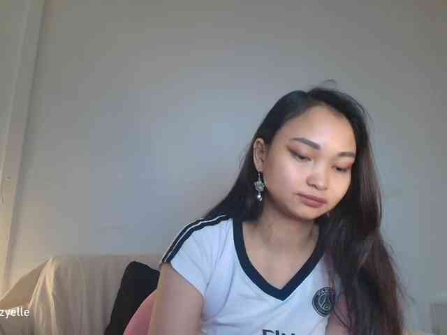 RozyElle webcam