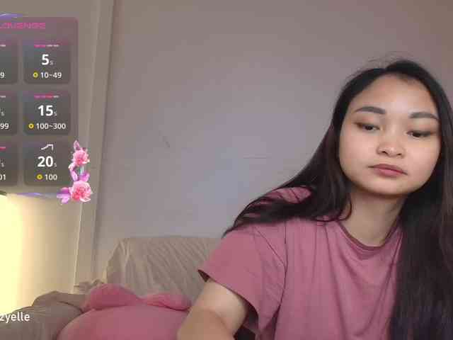 RozyElle webcam