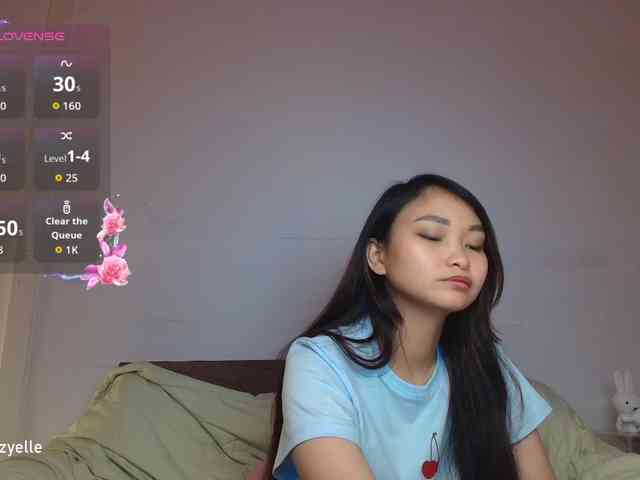 RozyElle webcam