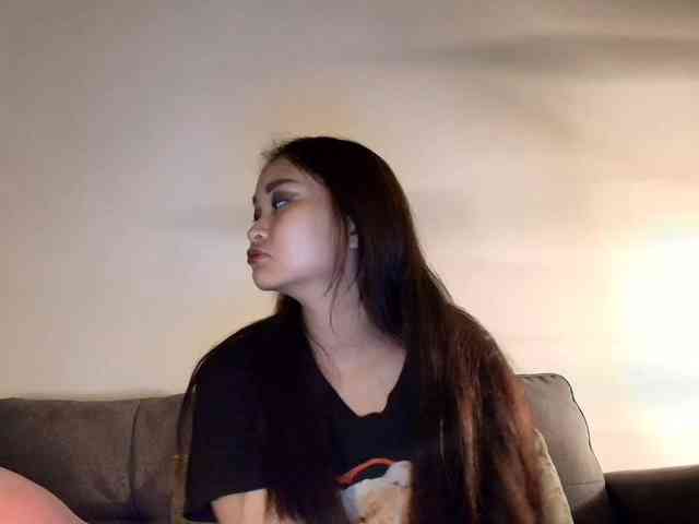 RozyElle webcam