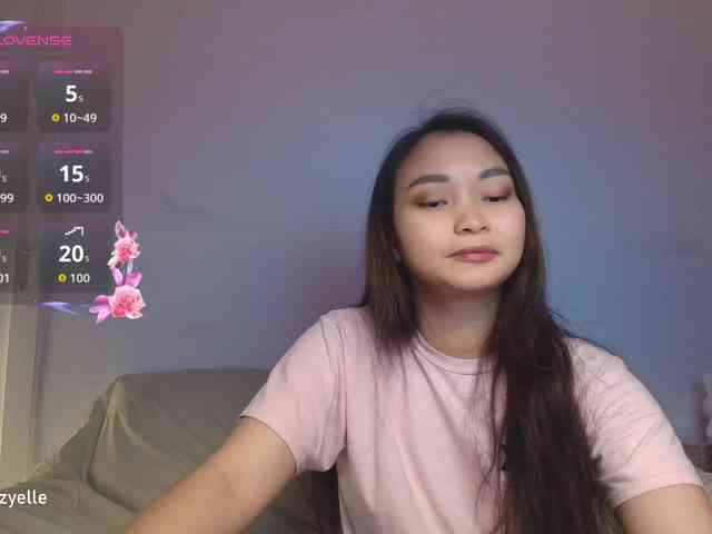 RozyElle webcam