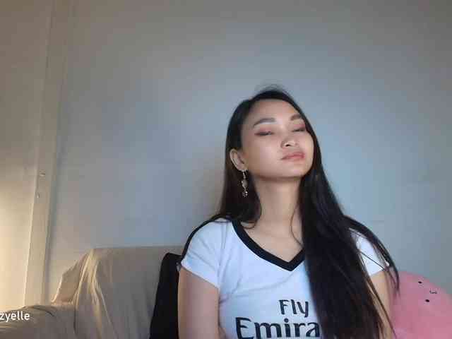 RozyElle webcam