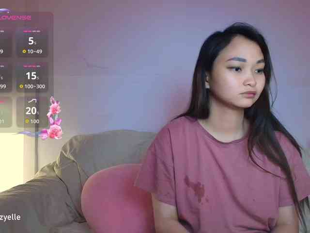 RozyElle webcam