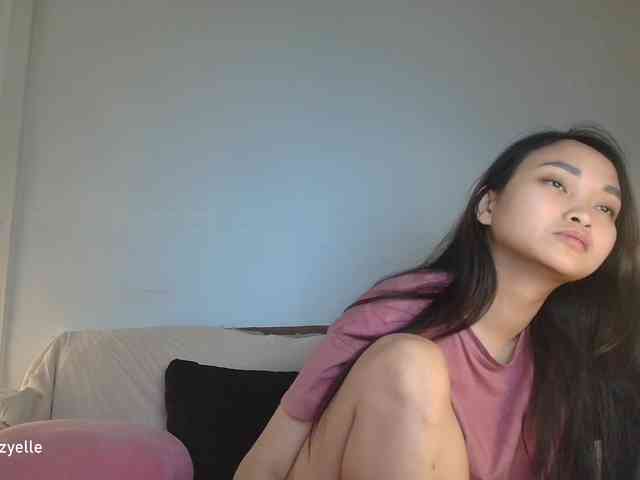 RozyElle webcam