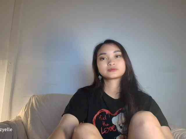 RozyElle webcam