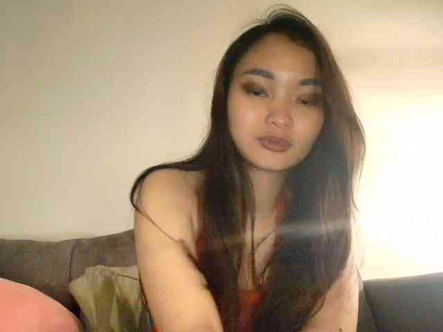 RozyElle webcam