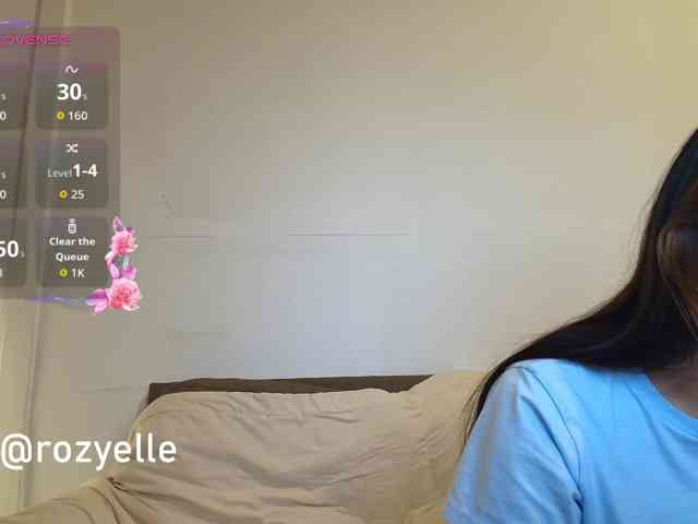 RozyElle webcam