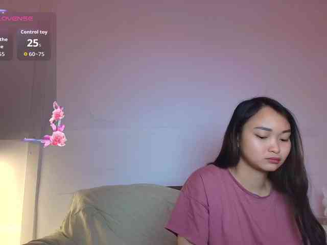 RozyElle webcam