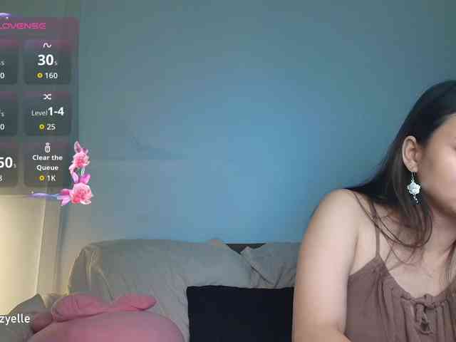 RozyElle webcam