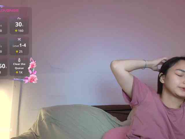 RozyElle webcam
