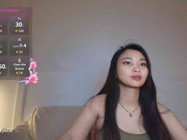 RozyElle webcam