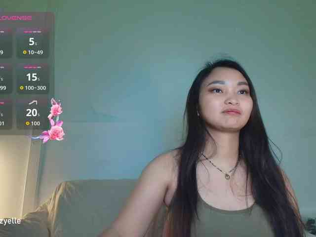 RozyElle webcam