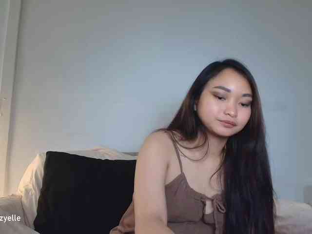RozyElle webcam