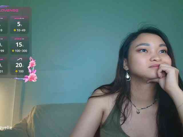 RozyElle webcam