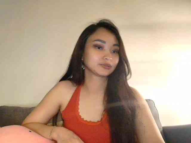 RozyElle webcam
