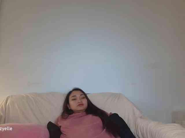 RozyElle webcam