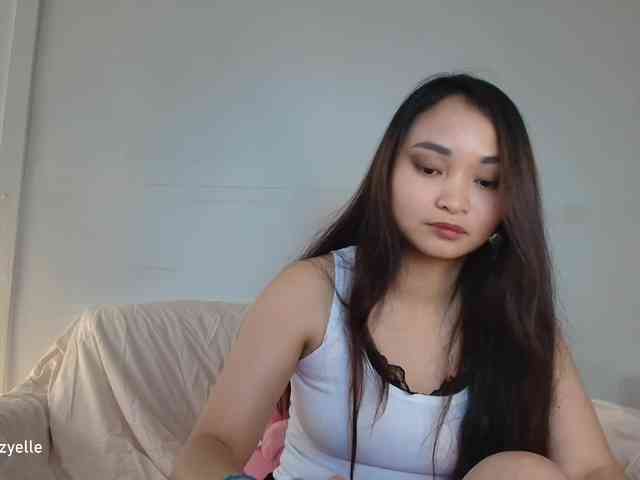 RozyElle webcam