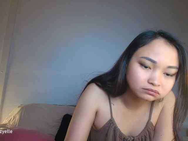 RozyElle webcam