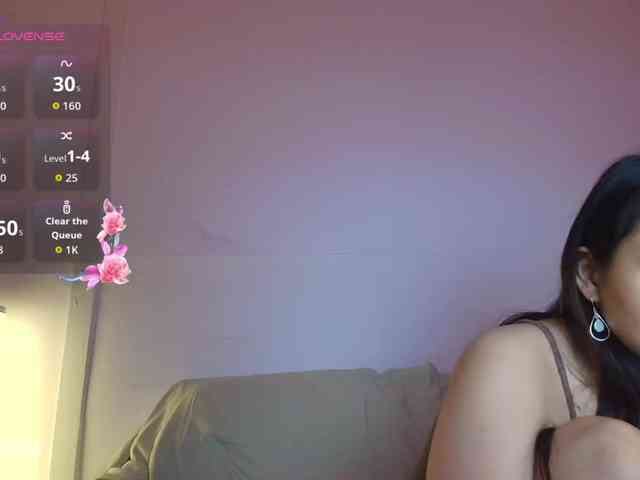 RozyElle webcam