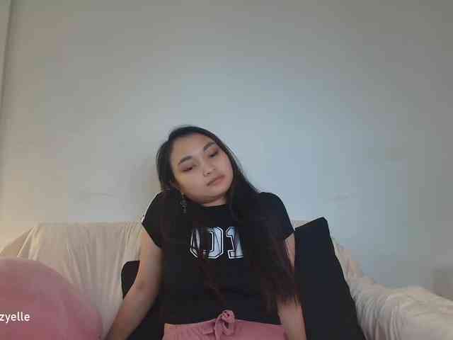 RozyElle webcam
