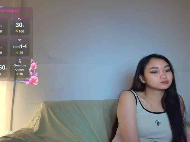 RozyElle webcam